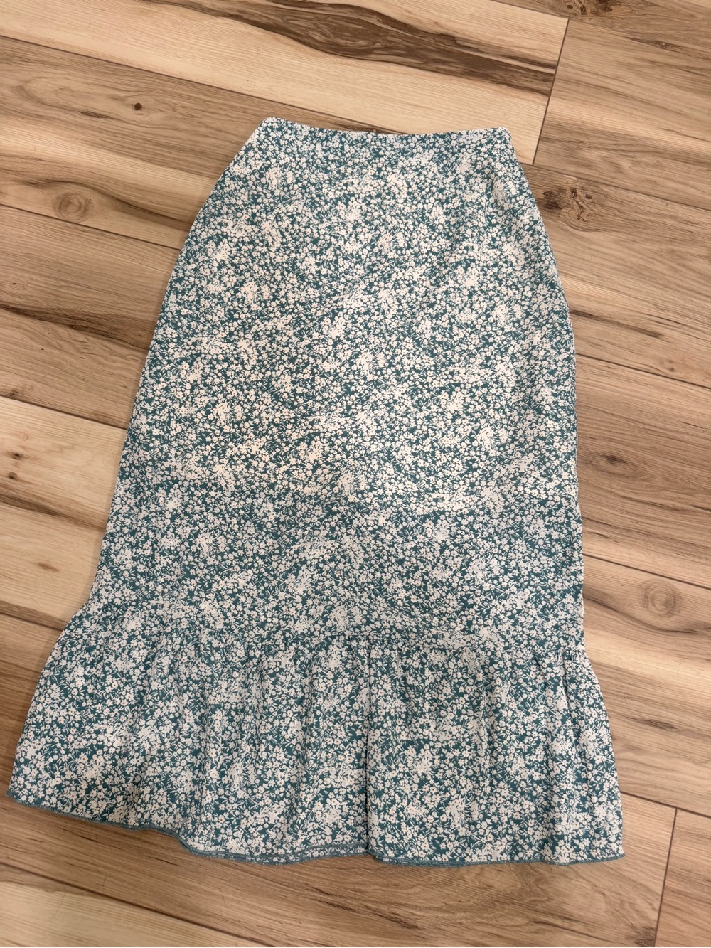 Paper Crane Teal and White Floral Midi Skirt with Ruffle Hem